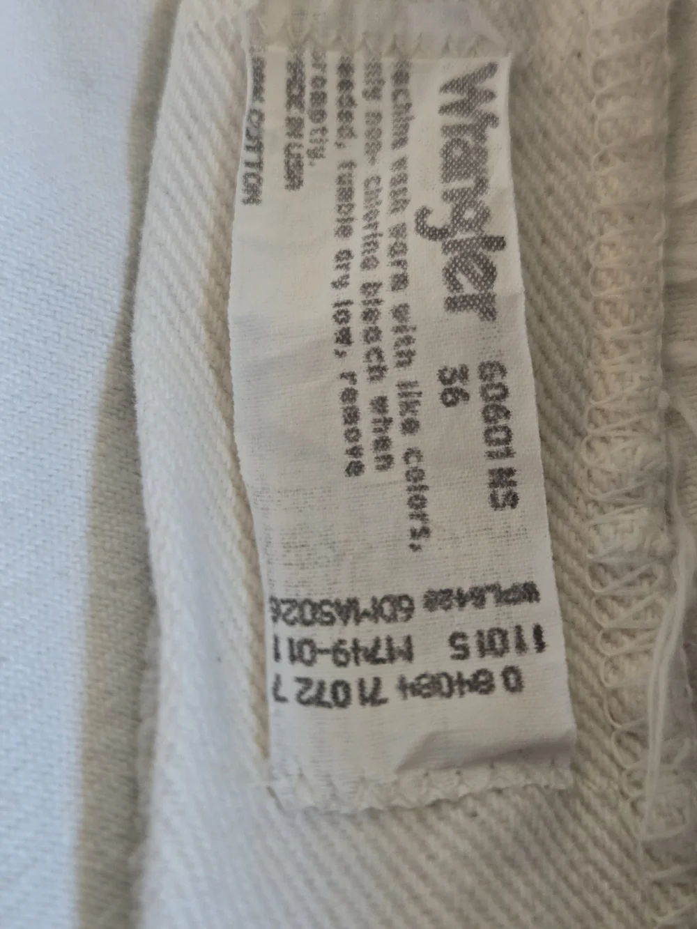 Vintage Wrangler Made In USA Tan Khaki Denim Shorts Mens 36 60601 NS Cotton 90s